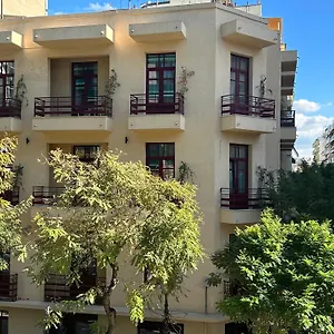 The Maroon Bottle Luxury 4*, Tesalónica Grecia