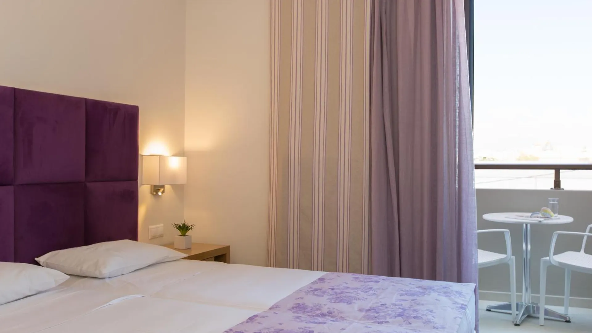 Eltina Hotel Rethymno  2*, Rethymno (Crete) Greece