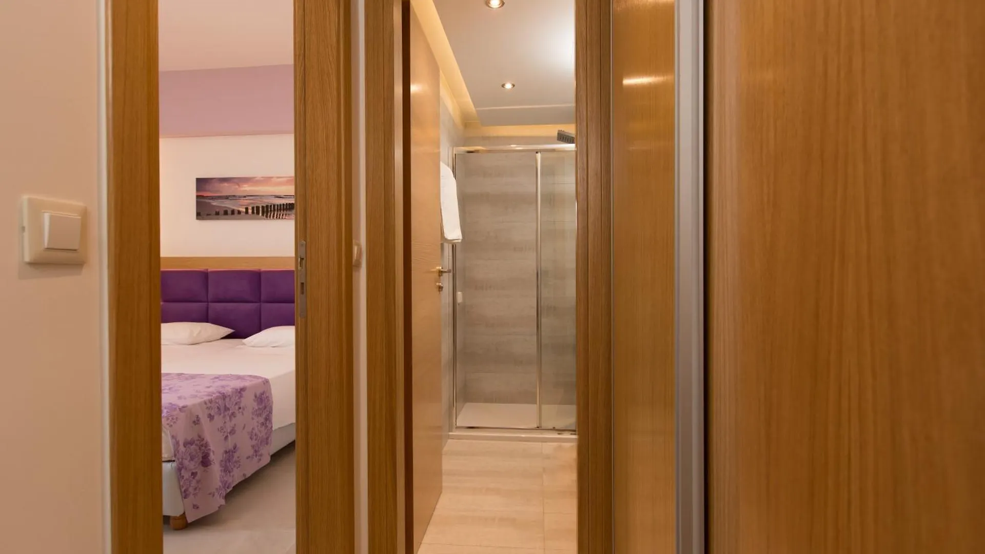 Eltina Hotel Rethymno  Aparthotel