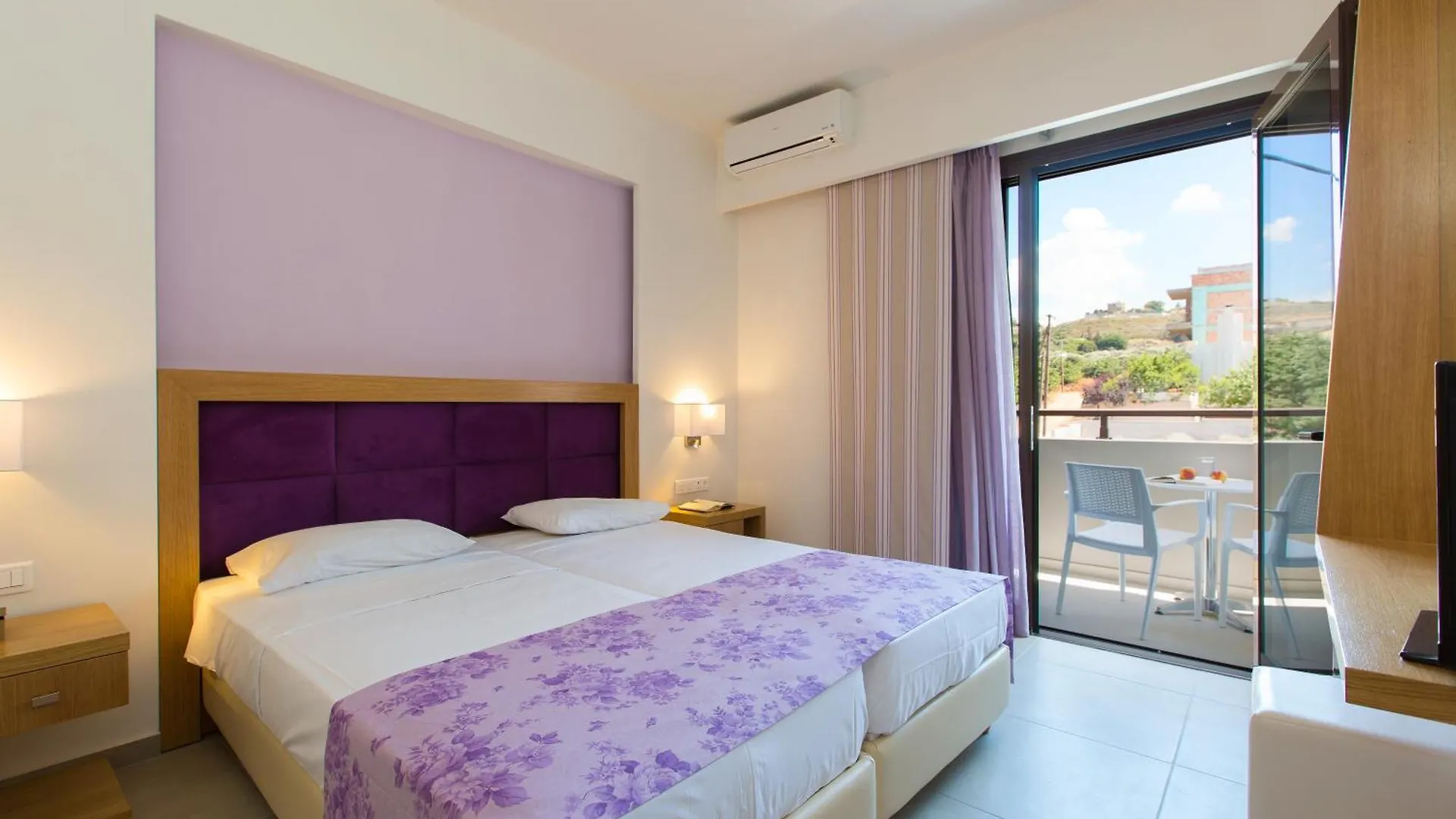 Eltina Hotel Rethymno  2*, Rethymno (Crete) Greece